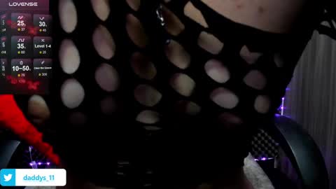 Lili online show from March 2025 06:08:02 PM