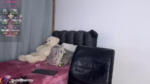 Snapshot of daddysweeeetbody chatting on May 2026 04:51:01 AM Sophie online show from May 2026 04:51:01 AM