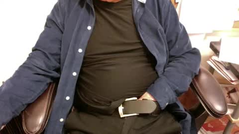 dadooronron69 online show from November 2025 05:31:01 PM