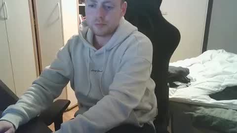 Snapshot of dae5 chatting on February 2026 06:24:02 PM Dae5 online show from February 2026 06:24:02 PM