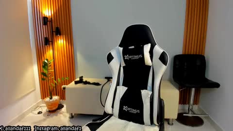 Allan Daf online show from February 2025 04:57:01 PM