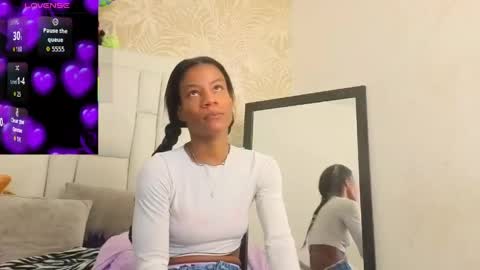 daffnelewis online show from May 2026 11:06:02 AM