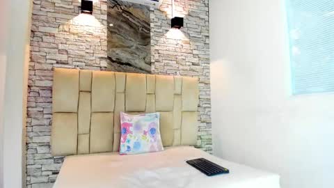 DAFNE online show from December 2025 03:56:01 AM