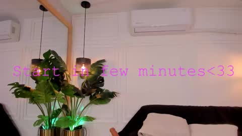 dafne_hillss online show from January 2026 12:44:02 PM