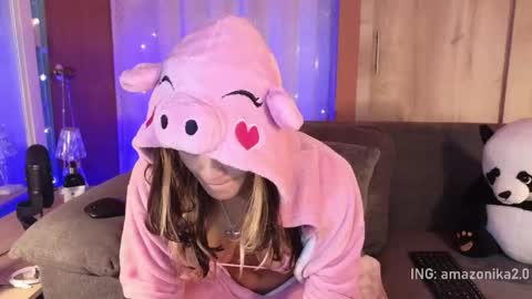 LORENA  online show from May 2026 02:11:02 PM