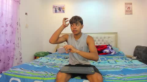 dafnezahiraa  online show from January 2025 06:21:01 PM