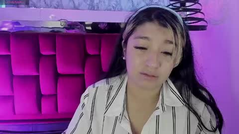 Dahiana  online show from May 2026 12:23:02 PM
