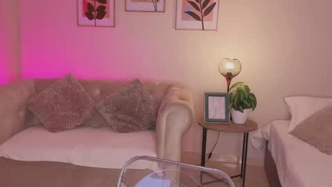 Dahiann Walcott online show from March 2026 08:14:02 PM