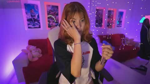 Dahlia Grey online show from May 2026 11:38:02 AM