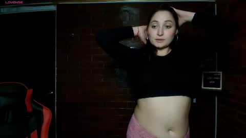 Snapshot of daiana_m chatting on February 2025 12:57:02 AM Daiana online show from February 2025 12:57:02 AM