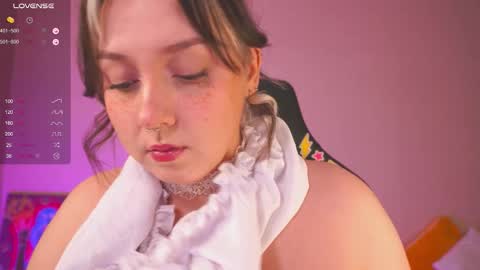 Snapshot of daien_halpert chatting on September 2025 10:21:02 PM Cute DianaOnline mostly at 8pm-0000 am UK TimeTuesday and Wednesday off online show from September 2025 10:21:02 PM