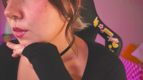 Snapshot of daien_halpert chatting on September 2025 09:26:02 PM Cute DianaOnline mostly at 8pm-0000 am UK TimeTuesday and Wednesday off online show from September 2025 09:26:02 PM