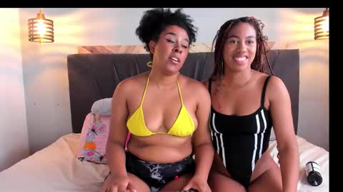 Snapshot of dailasmith chatting on December 2025 04:12:02 PM Daila Smith online show from December 2025 04:12:02 PM