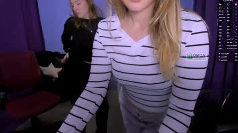 Little Di online show from January 2025 11:07:01 PM