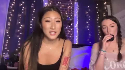 Snapshot of daisykimvip chatting on February 2025 04:20:01 AM Daisy Kim online show from February 2025 04:20:01 AM