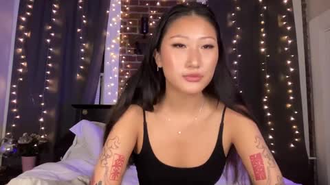 Snapshot of daisykimvip chatting on February 2025 03:12:01 AM Daisy Kim online show from February 2025 03:12:01 AM