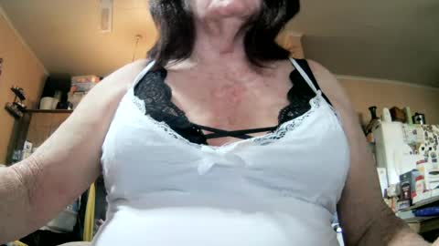 daisy mae online show from August 2026 06:01:02 AM