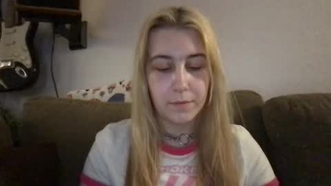 daisymynx online show from March 2026 08:37:01 AM