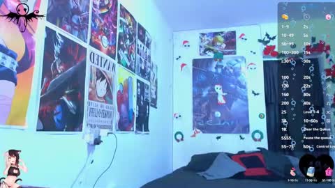 Snapshot of dakapsy420_ chatting on February 2025 02:46:01 PM Dakapsy online show from February 2025 02:46:01 PM