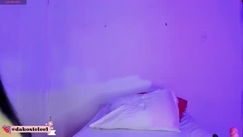 dakostelee1_ online show from October 2025 09:56:01 PM