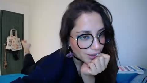 IG  dakotasofiaa online show from March 2026 10:16:02 PM