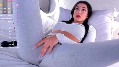 Snapshot of dakota_blare chatting on April 2026 10:57:01 AM Dakota online show from April 2026 10:57:01 AM