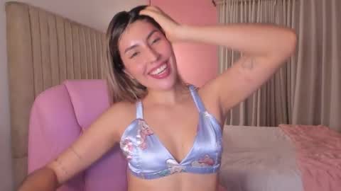 Snapshot of dakota_clark chatting on October 2025 02:45:01 AM Helloo HAPPY NEW YEAR Ill be back soon online show from October 2025 02:45:01 AM