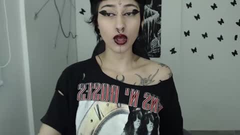 dakota online show from February 2025 03:04:01 AM