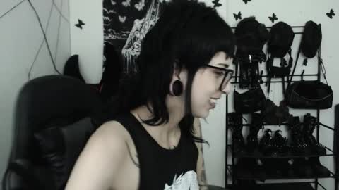 Snapshot of dakota_krall_ chatting on February 2026 03:38:02 AM dakota online show from February 2026 03:38:02 AM