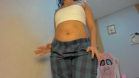 dakota_x18 online show from February 2026 07:20:01 PM