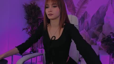 dakotaajohnnson online show from March 2025 03:41:01 PM