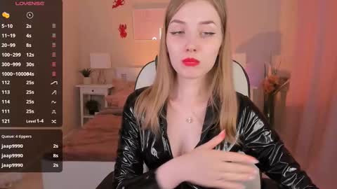 Snapshot of dakotamabs chatting on February 2025 12:57:02 PM Dakota online show from February 2025 12:57:02 PM