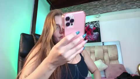 dakotarobbins_ online show from February 2025 10:55:01 PM