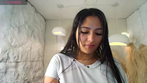 Dakotha  online show from May 2026 03:13:01 AM