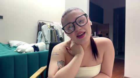 Daria online show from December 2025 06:37:02 PM