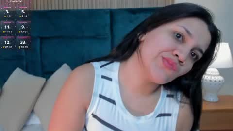 Violeta online show from June 2026 12:22:01 PM