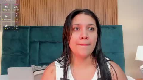 Violeta online show from July 2026 12:19:02 PM