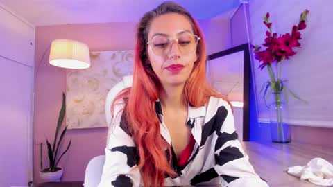 Snapshot of dalia_garrett chatting on January 2025 04:02:01 AM Dalia online show from January 2025 04:02:01 AM