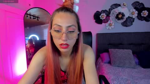 Snapshot of dalia_garrett chatting on January 2025 10:18:01 PM Dalia online show from January 2025 10:18:01 PM