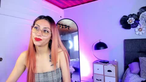 Snapshot of dalia_garrett chatting on January 2025 08:39:01 PM Dalia online show from January 2025 08:39:01 PM