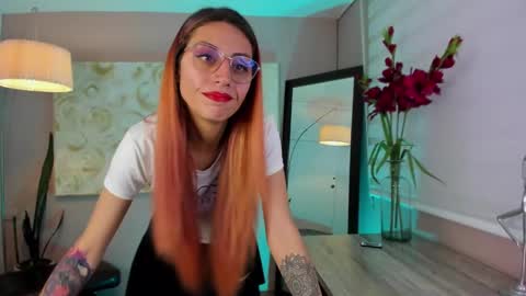 Snapshot of dalia_garrett chatting on February 2025 01:54:01 PM Dalia online show from February 2025 01:54:01 PM