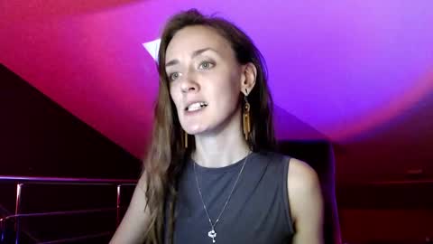 Dalia  online show from January 2025 01:15:01 PM