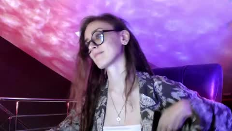 Dalia  online show from February 2025 09:17:02 AM