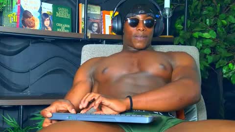 dalton_asher online show from November 2025 06:06:02 PM