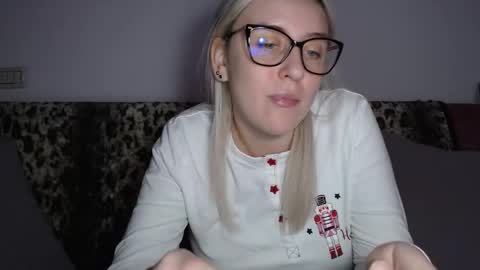 Maria online show from December 2024 09:50:01 PM