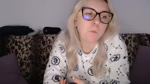 Maria online show from December 2024 12:27:02 PM