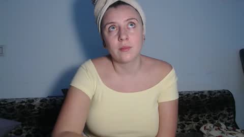 Maria online show from November 2025 10:21:02 PM