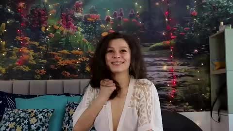 Snapshot of damedefeu chatting on January 2025 08:34:02 AM damedefeu online show from January 2025 08:34:02 AM