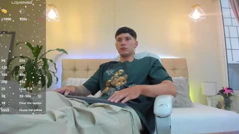 DAMIAN online show from January 2025 12:20:02 PM