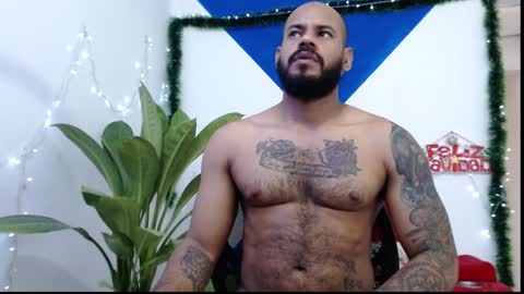 damian64436171 online show from December 2024 04:31:01 PM